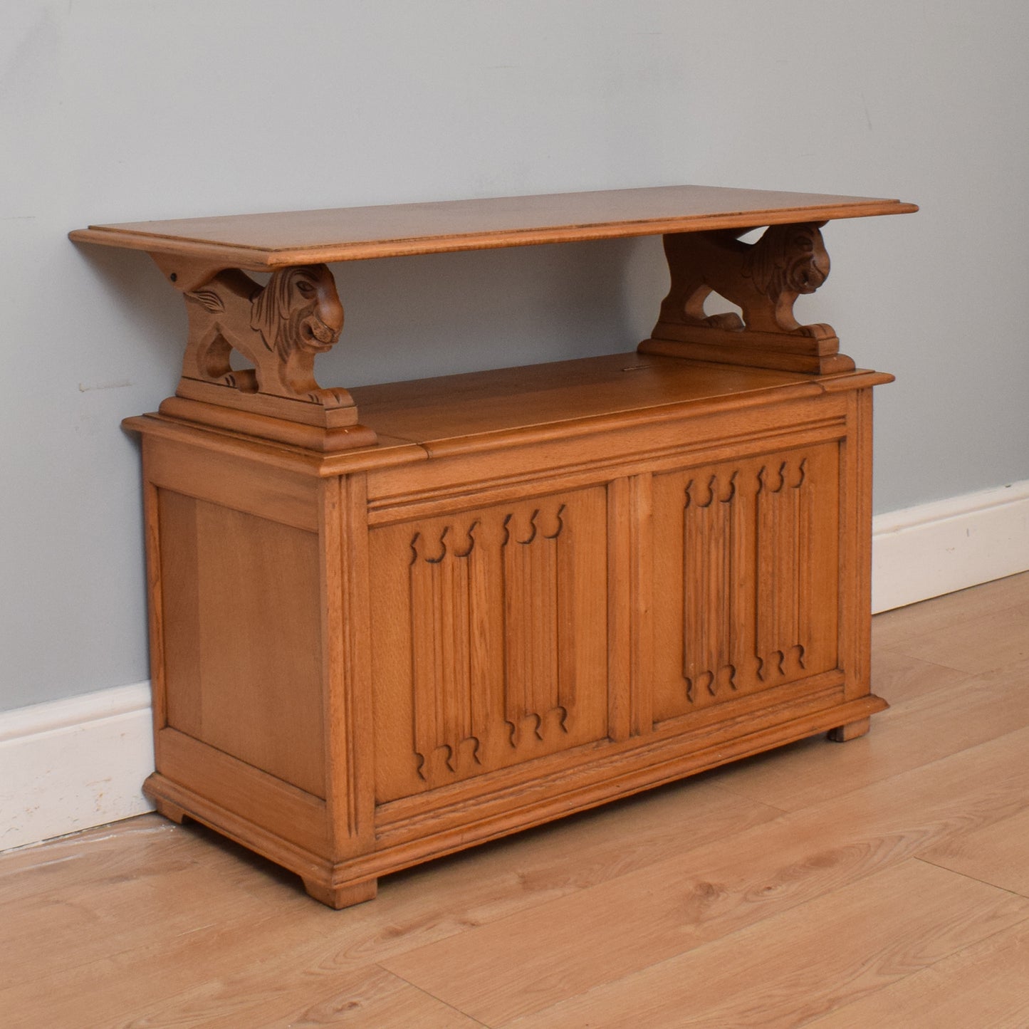 Classic Oak Monks Bench