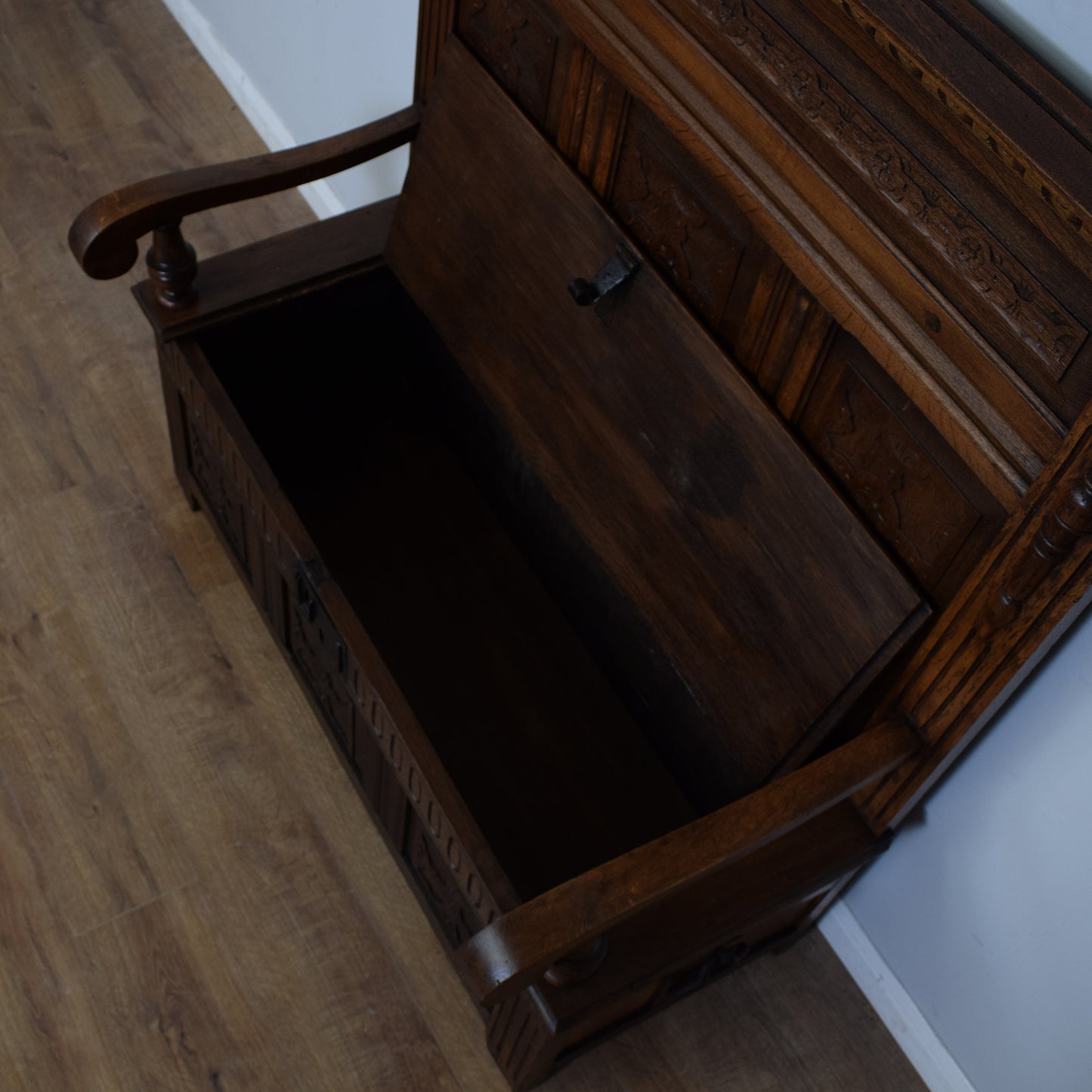 Vintage Oak Settle Bench