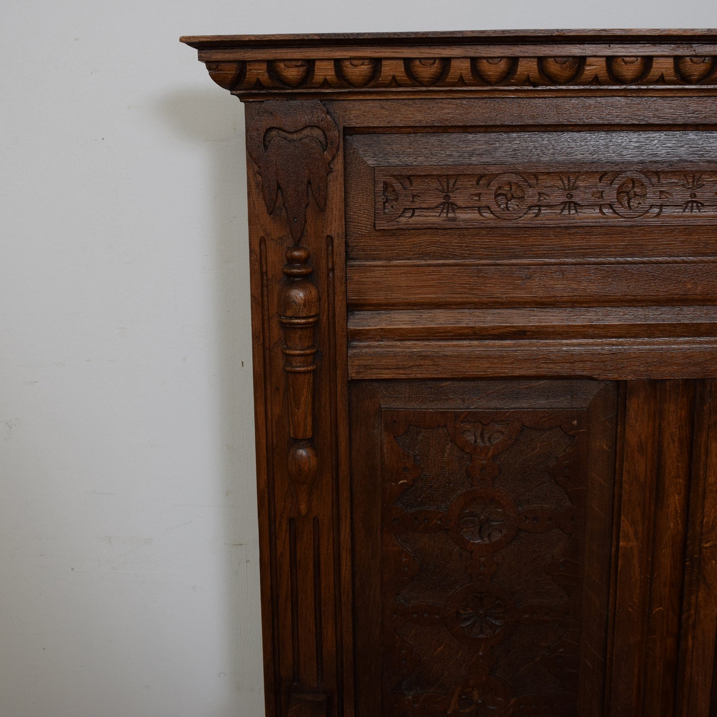 Vintage Oak Settle Bench