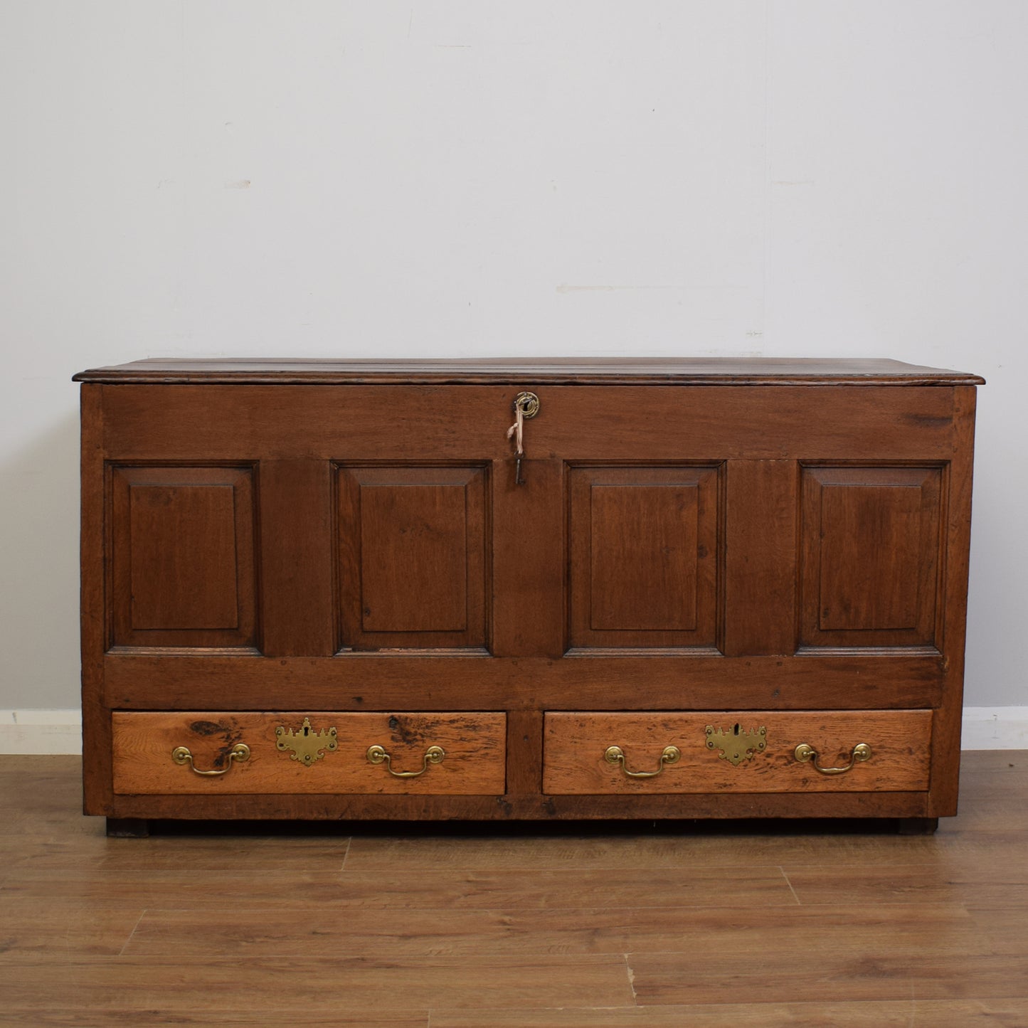 Georgian Oak Trunk