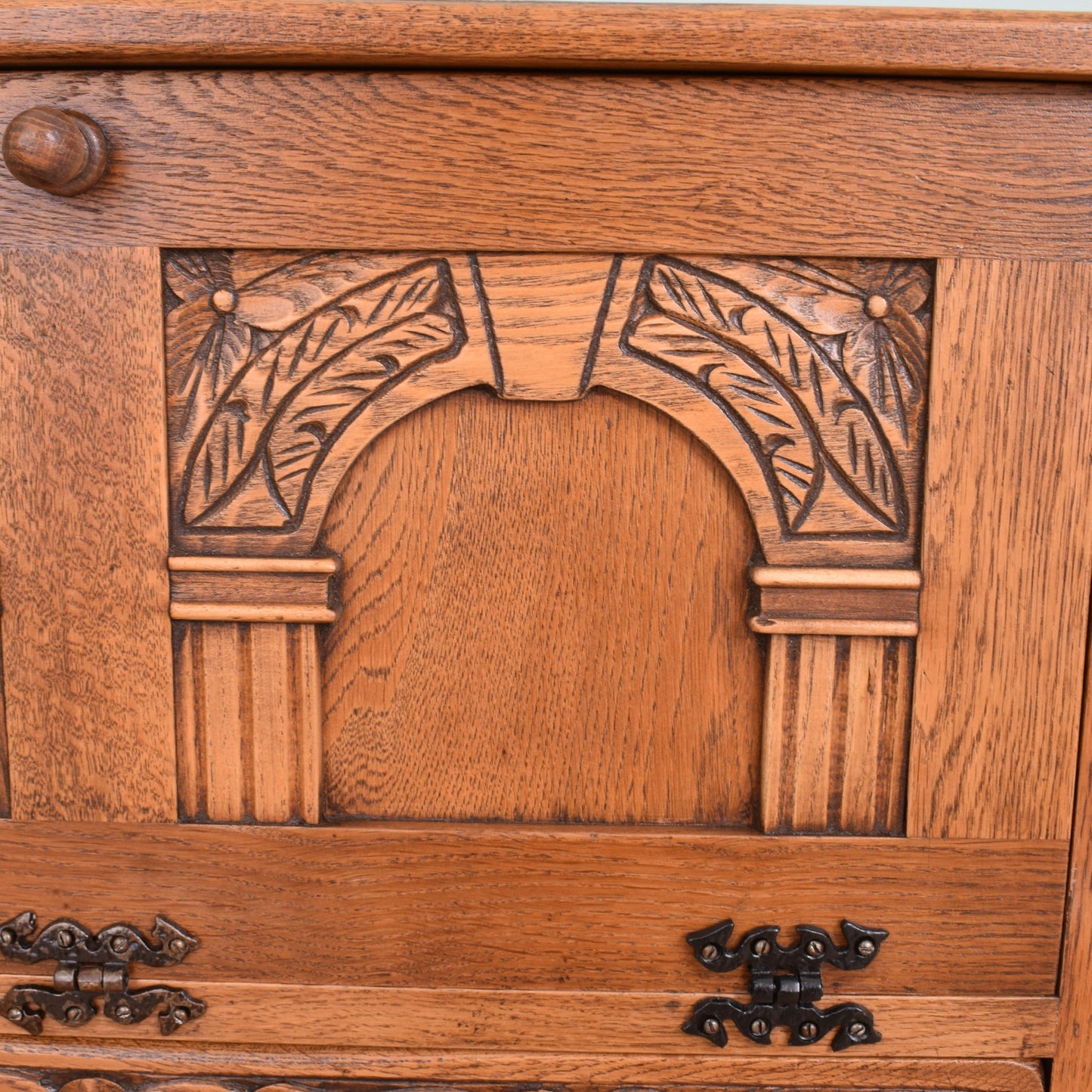 Vintage Oak Drinks Cabinet