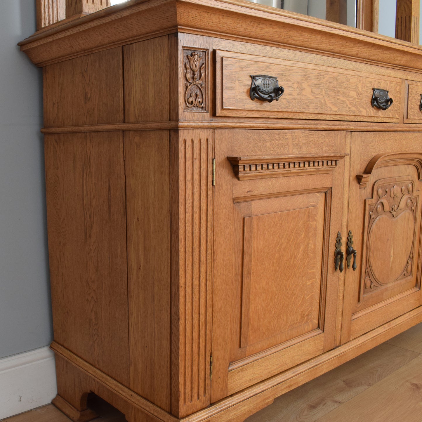 Large Oak Mirrored Sideboard
