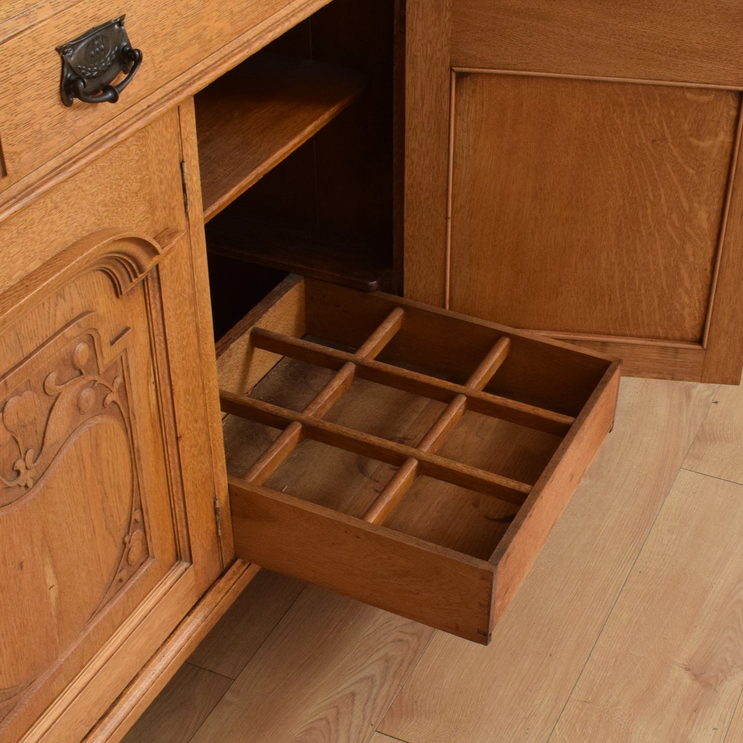 Large Oak Mirrored Sideboard