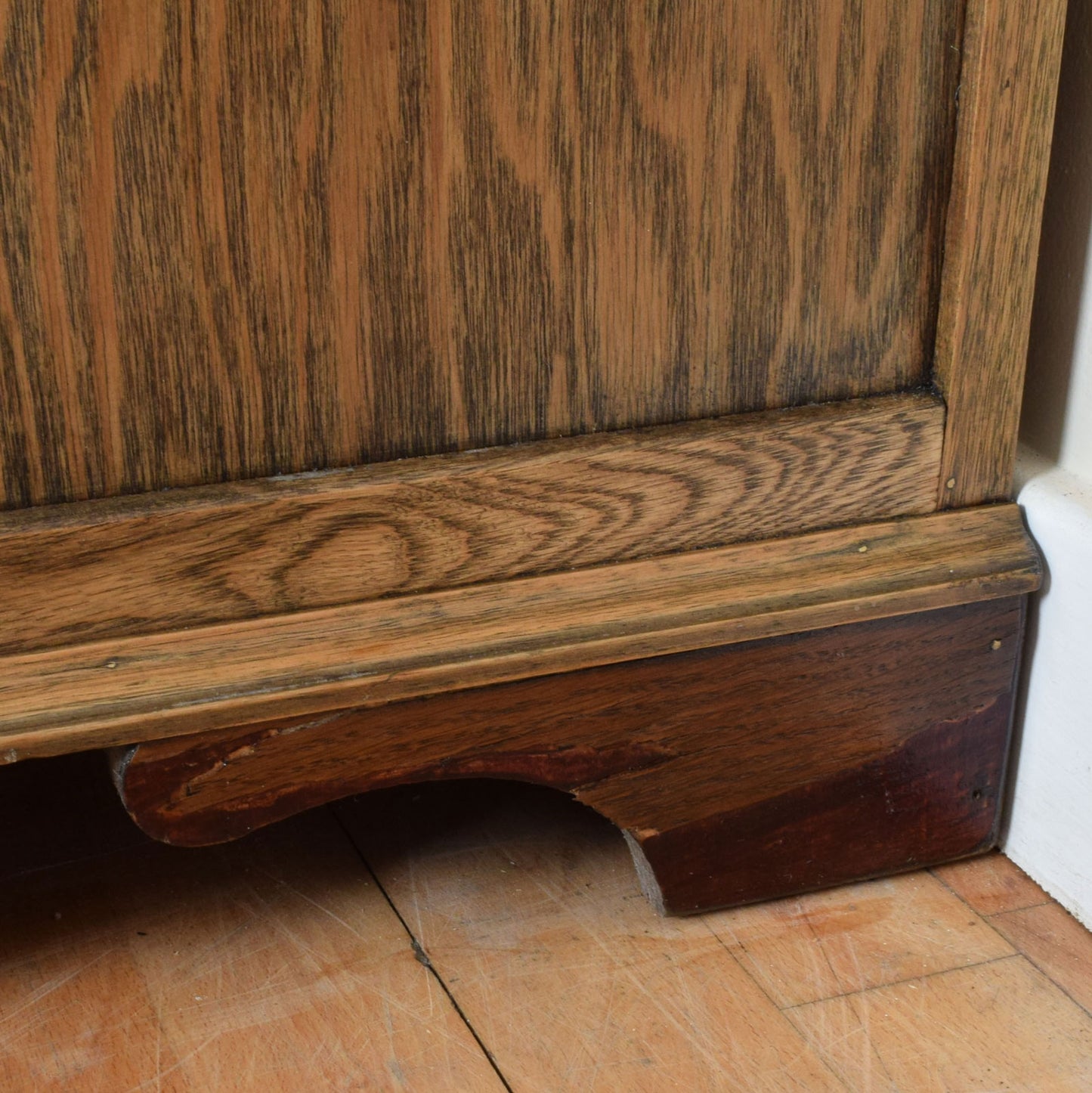 Carved Oak Court Cabinet