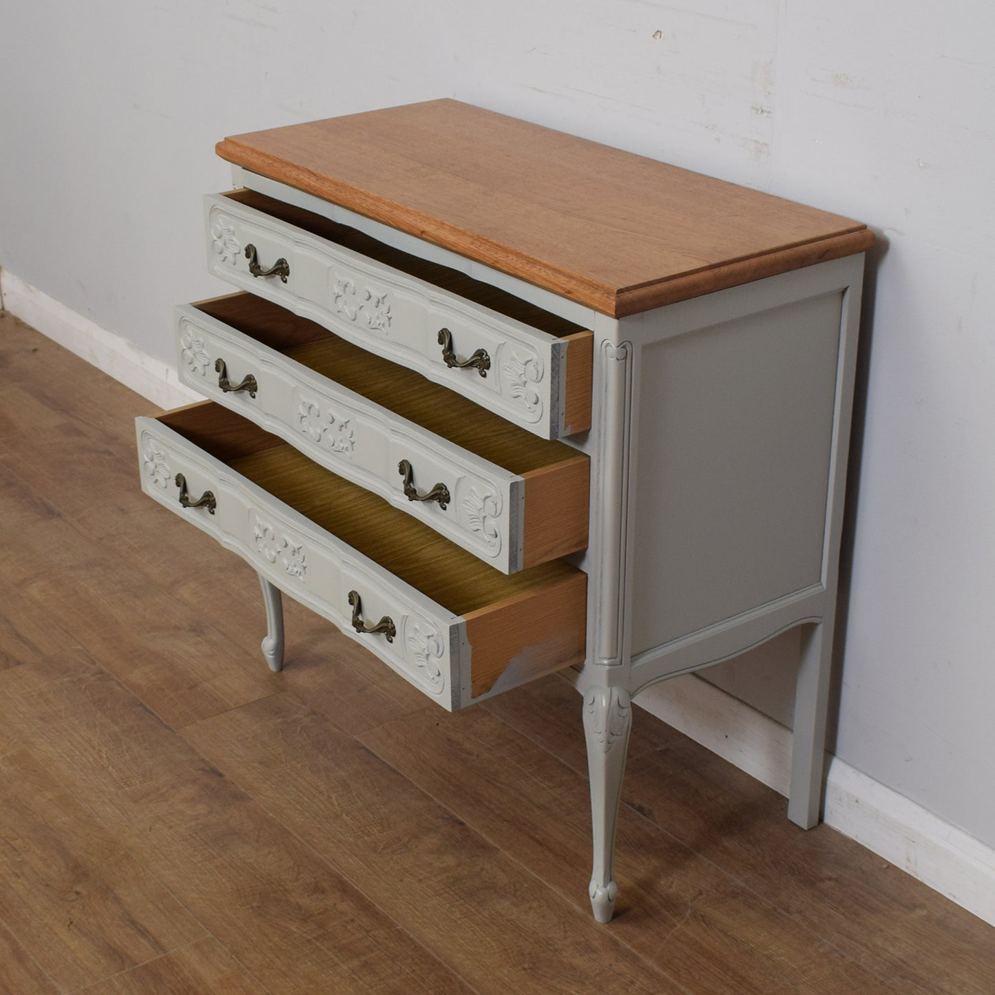 French Style Chest Of Drawers