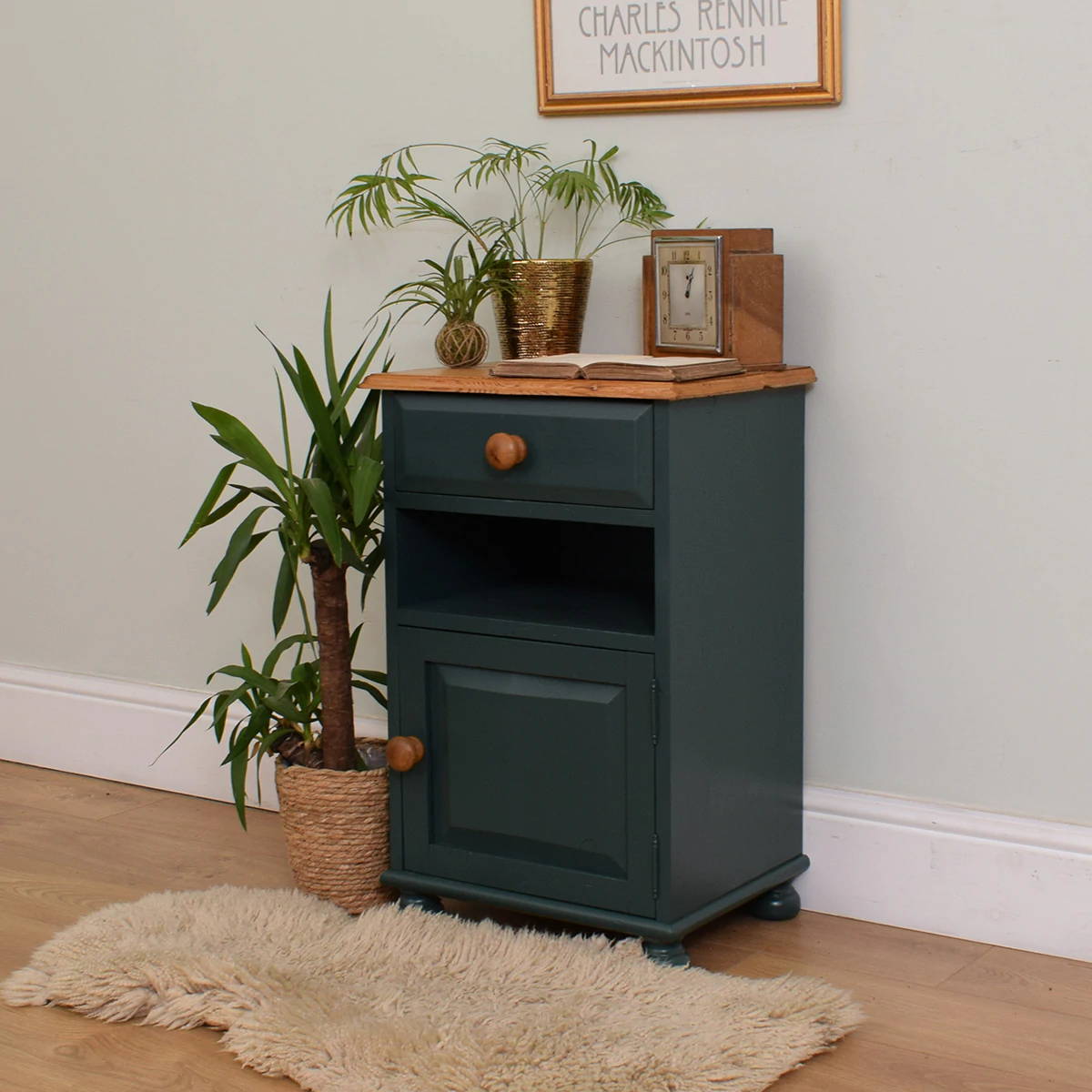 The Benefits of Buying Up-cycled Bedroom Furniture