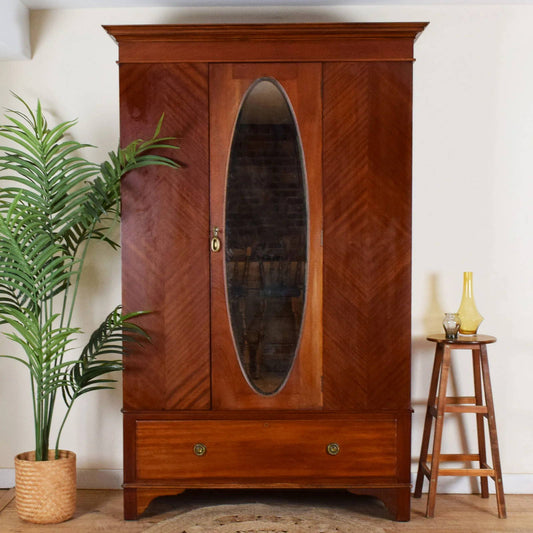 The Lasting Appeal of Mahogany Vintage Furniture