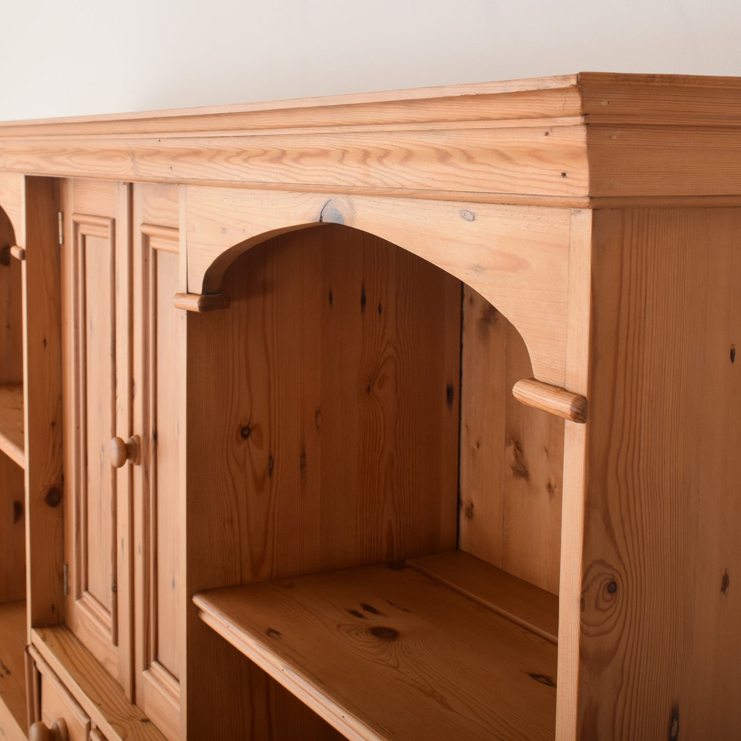 Large Pine Dresser