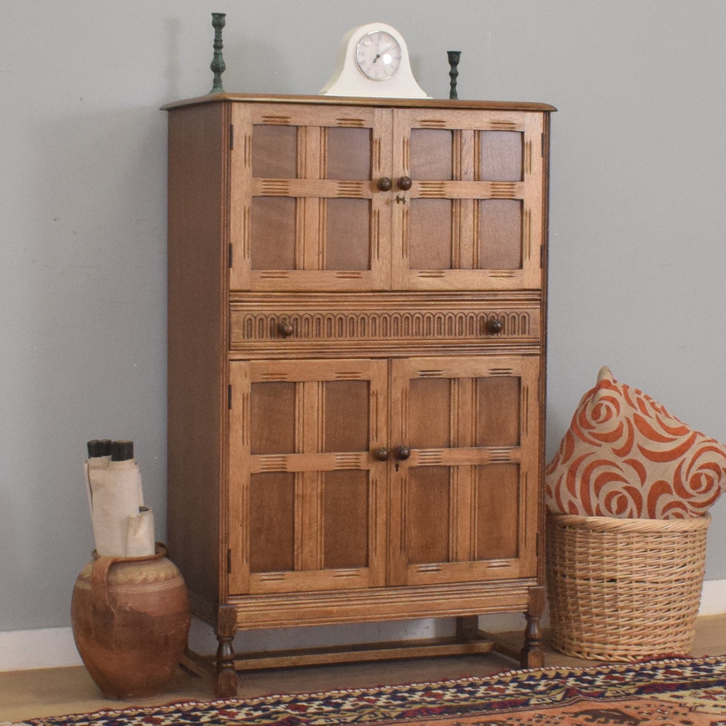Priory Drinks Cabinet