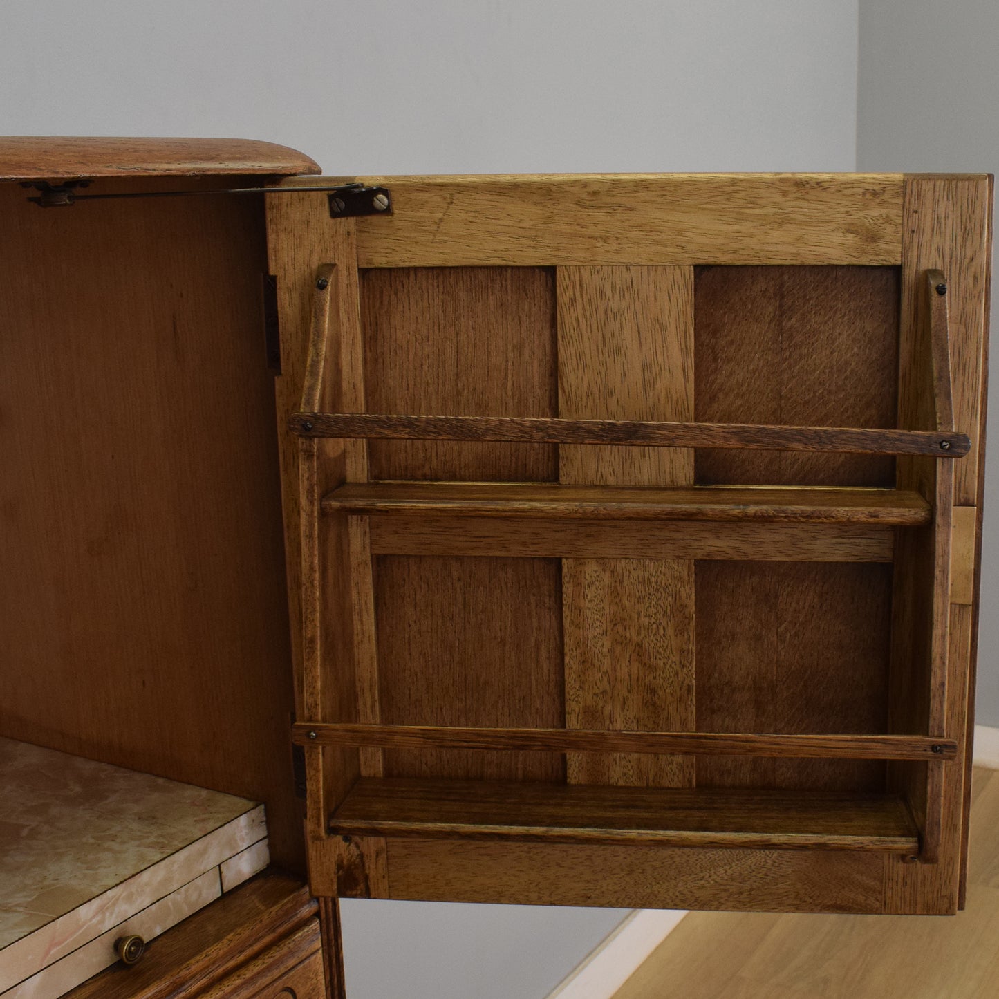 Priory Drinks Cabinet