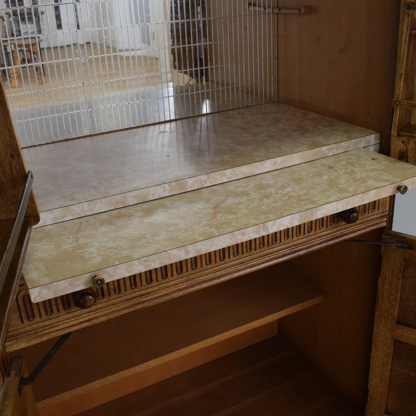 Priory Drinks Cabinet