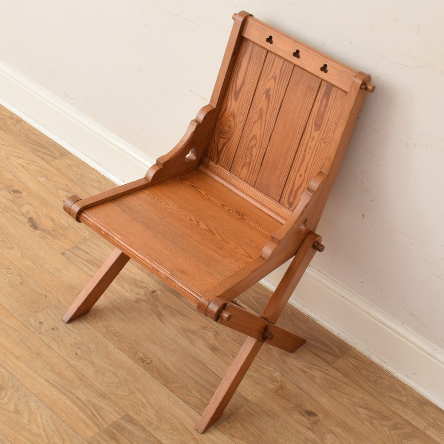 Gothic Revival Style Glastonbury Chair