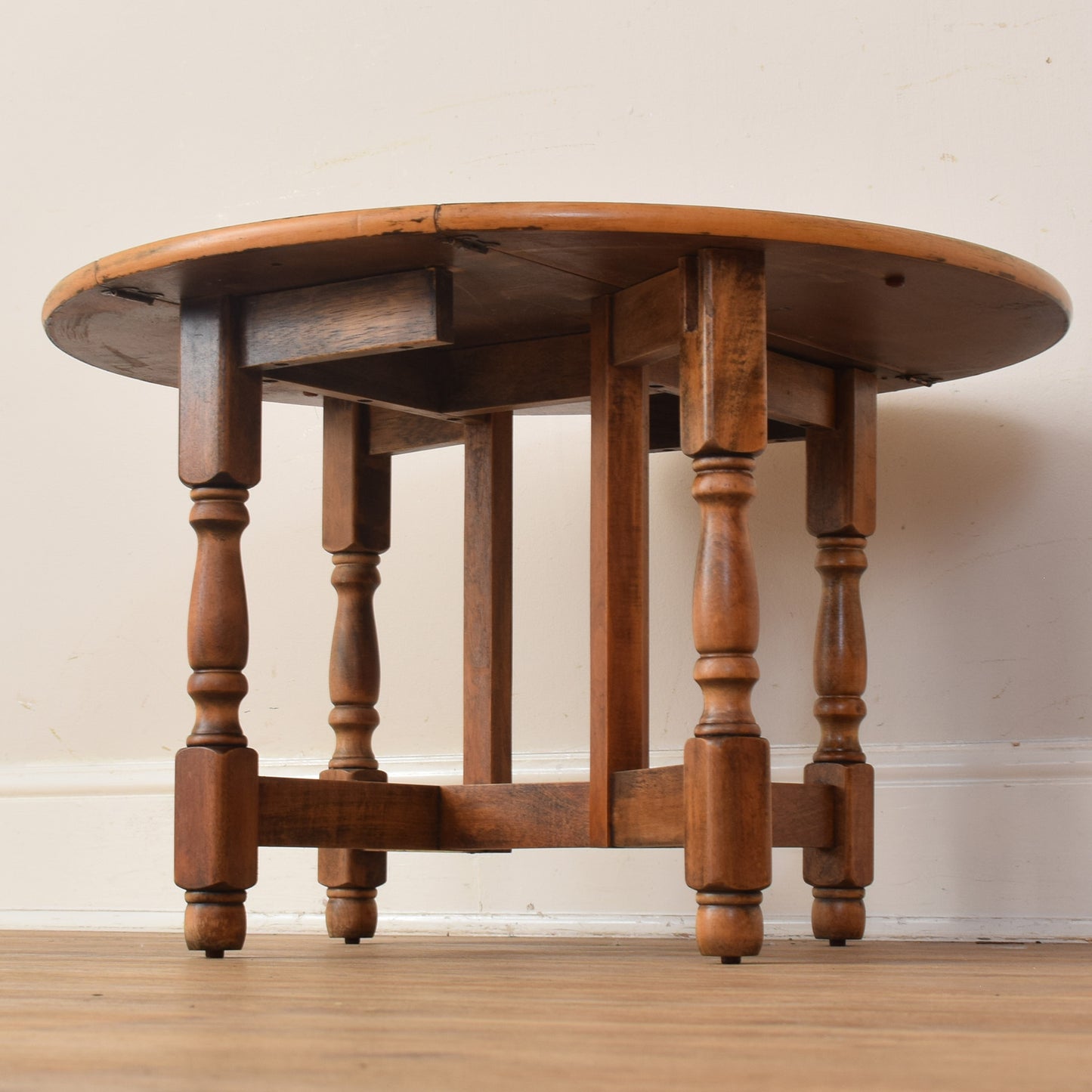 Drop Leaf Coffee Table