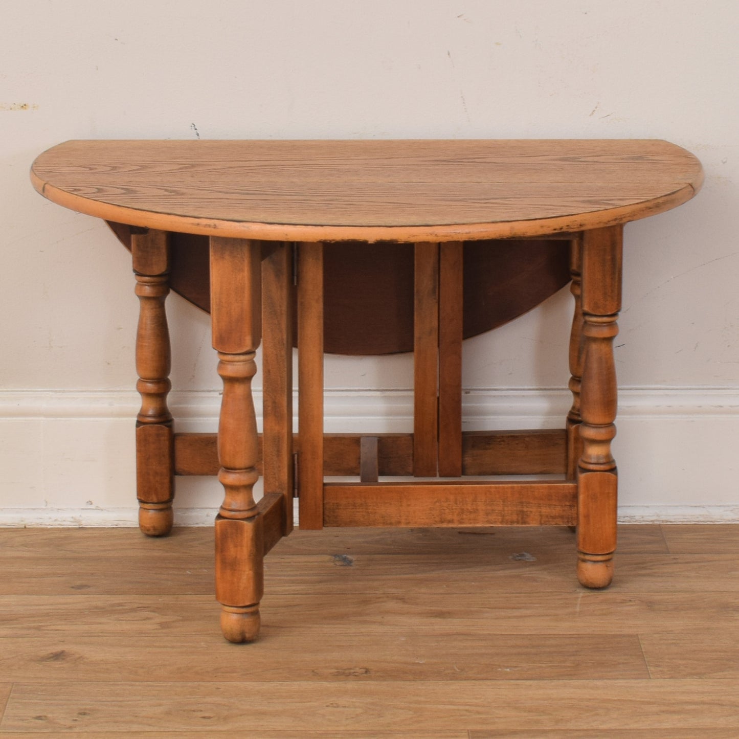 Drop Leaf Coffee Table