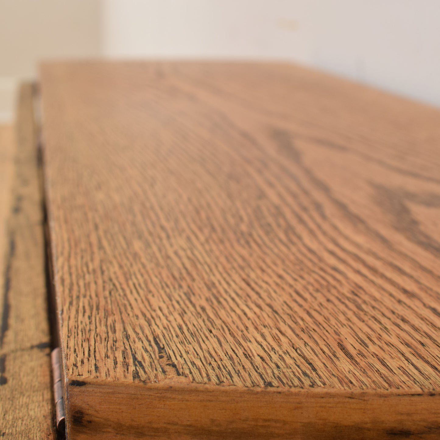 Drop Leaf Coffee Table