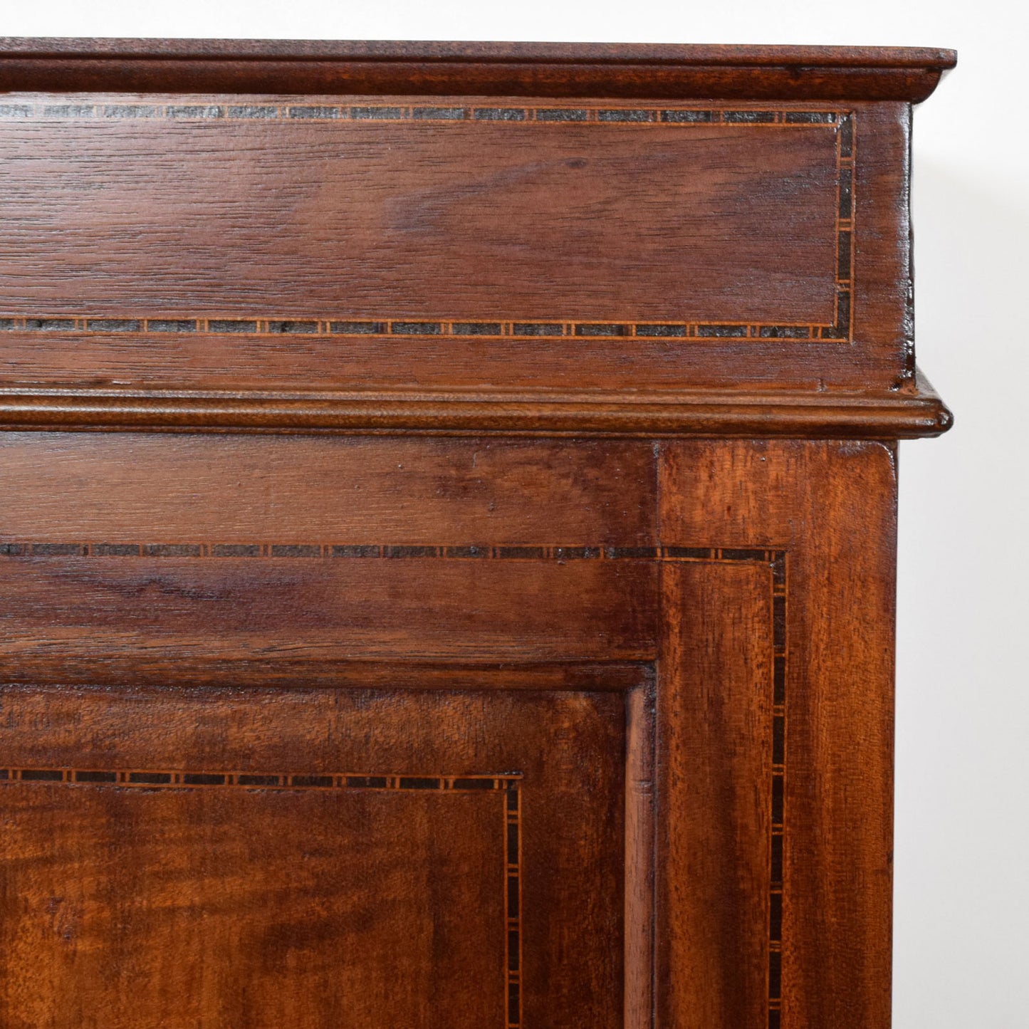 Mirrored Mahogany Hallrobe