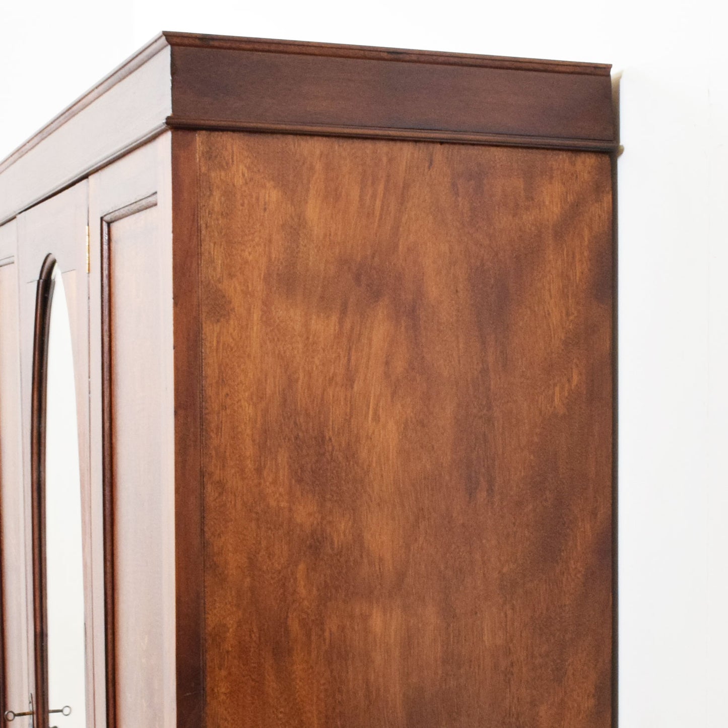 Mirrored Mahogany Hallrobe