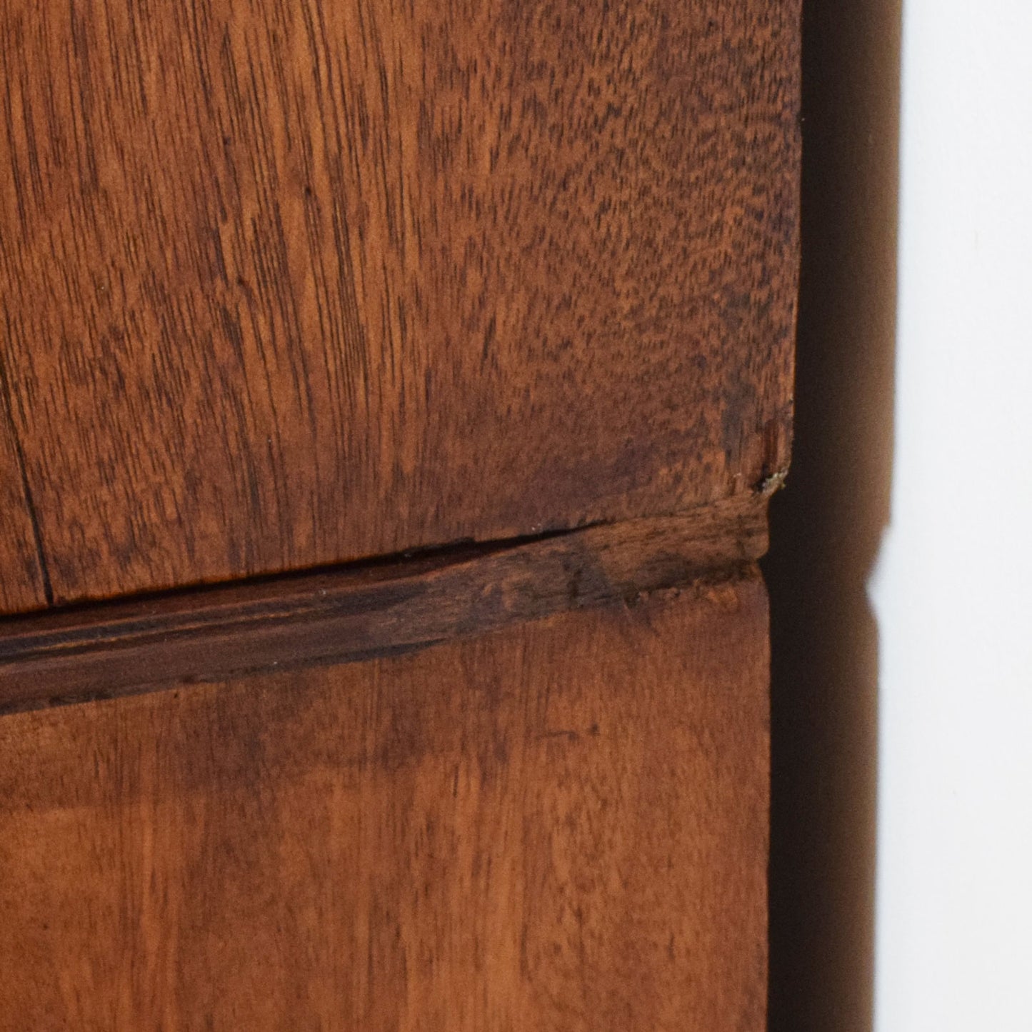 Mirrored Mahogany Hallrobe