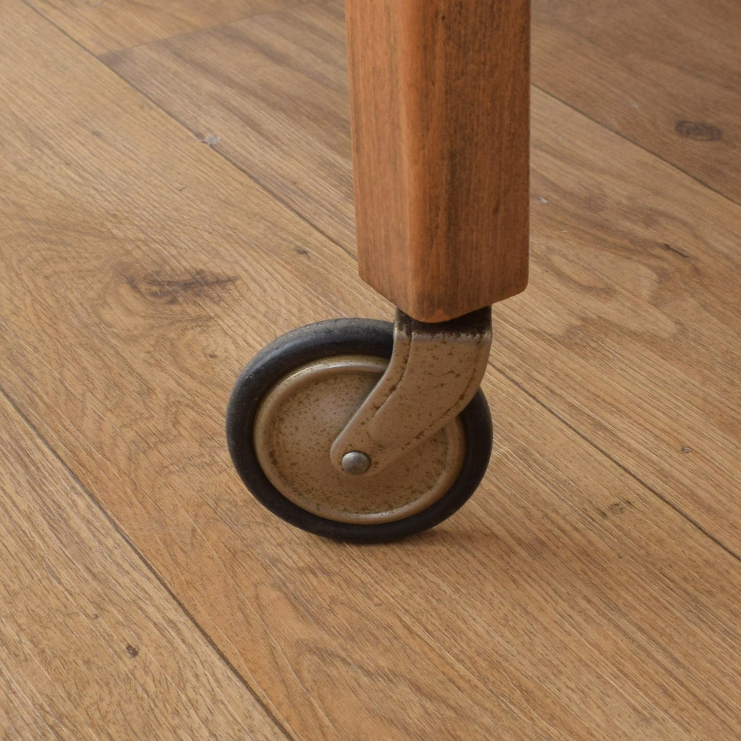 Oak Rotating Drop Leaf Trolley