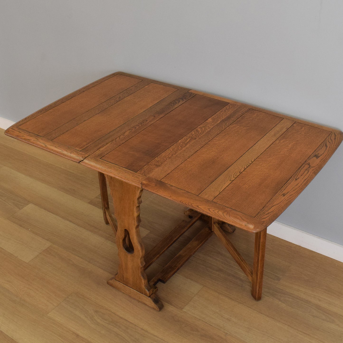 Drop-Leaf Table with Four Wheel-Back Chairs