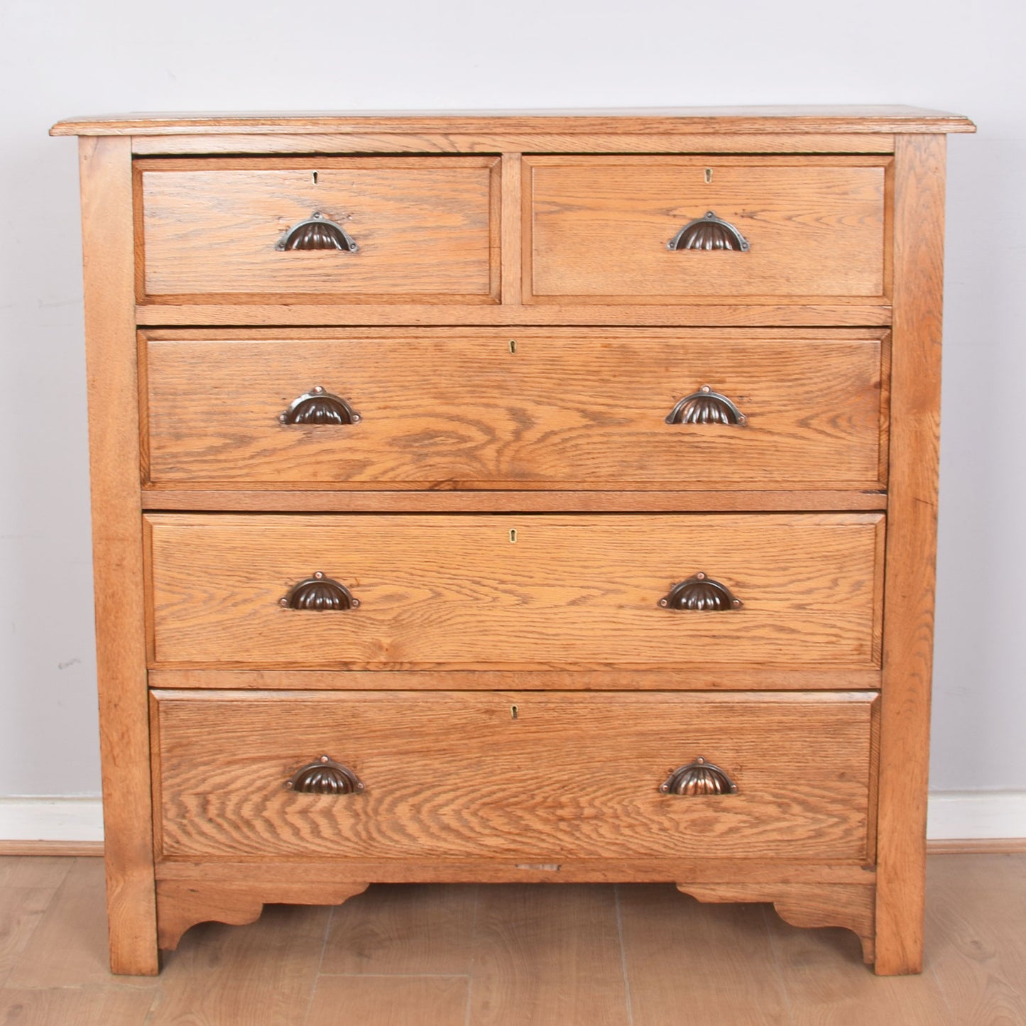 Oak Chest of Drawers