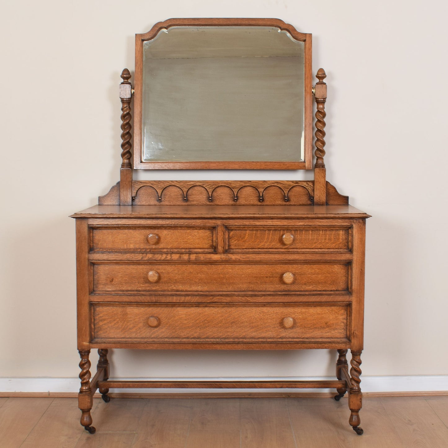 Oak Barley Twist Dressing Table