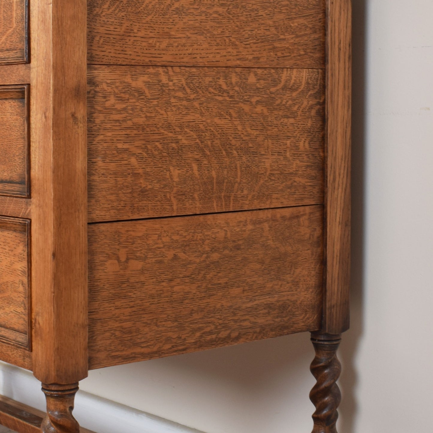 Oak Barley Twist Dressing Table