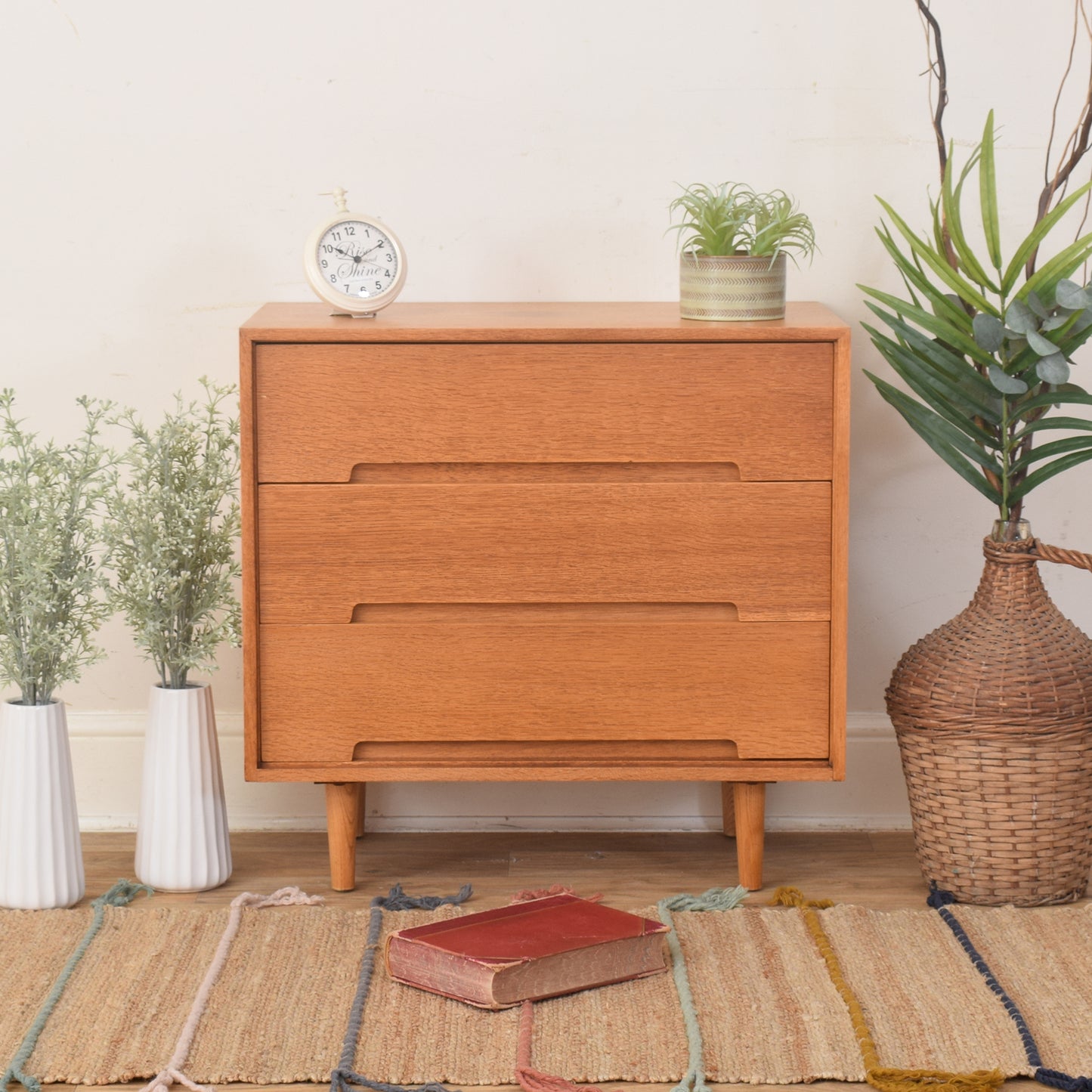 Stag Chest Of Drawers