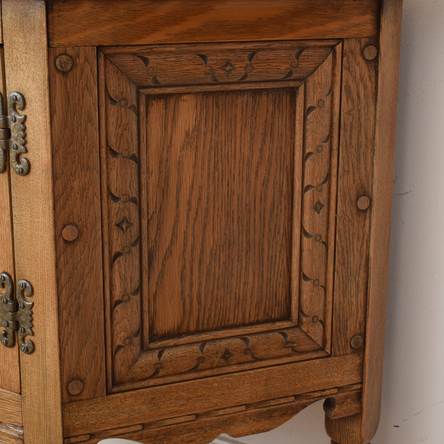 Oak Credence Cabinet