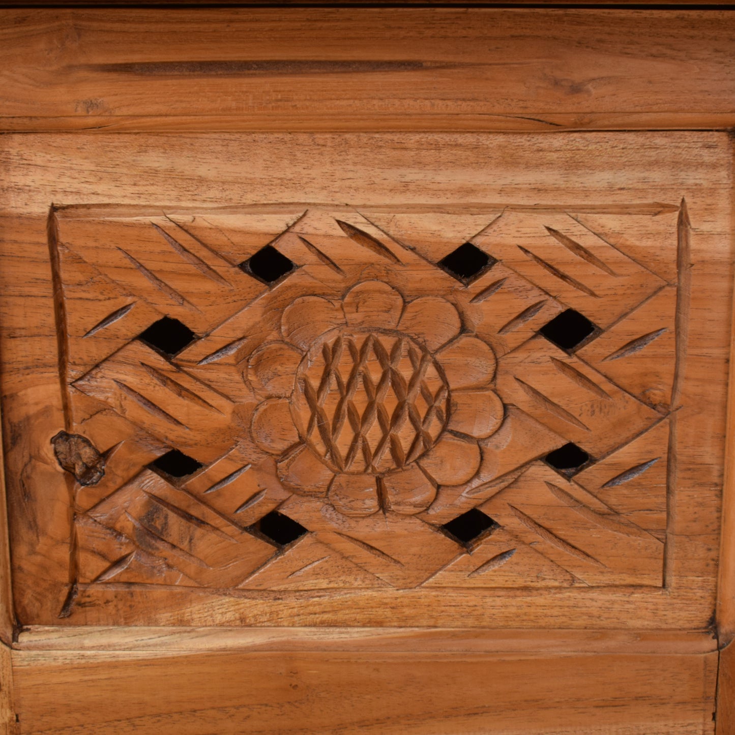 Mango Sideboard