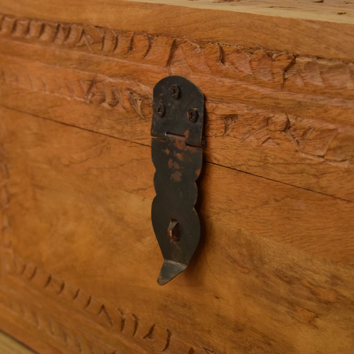 Small Mango Wood Chest