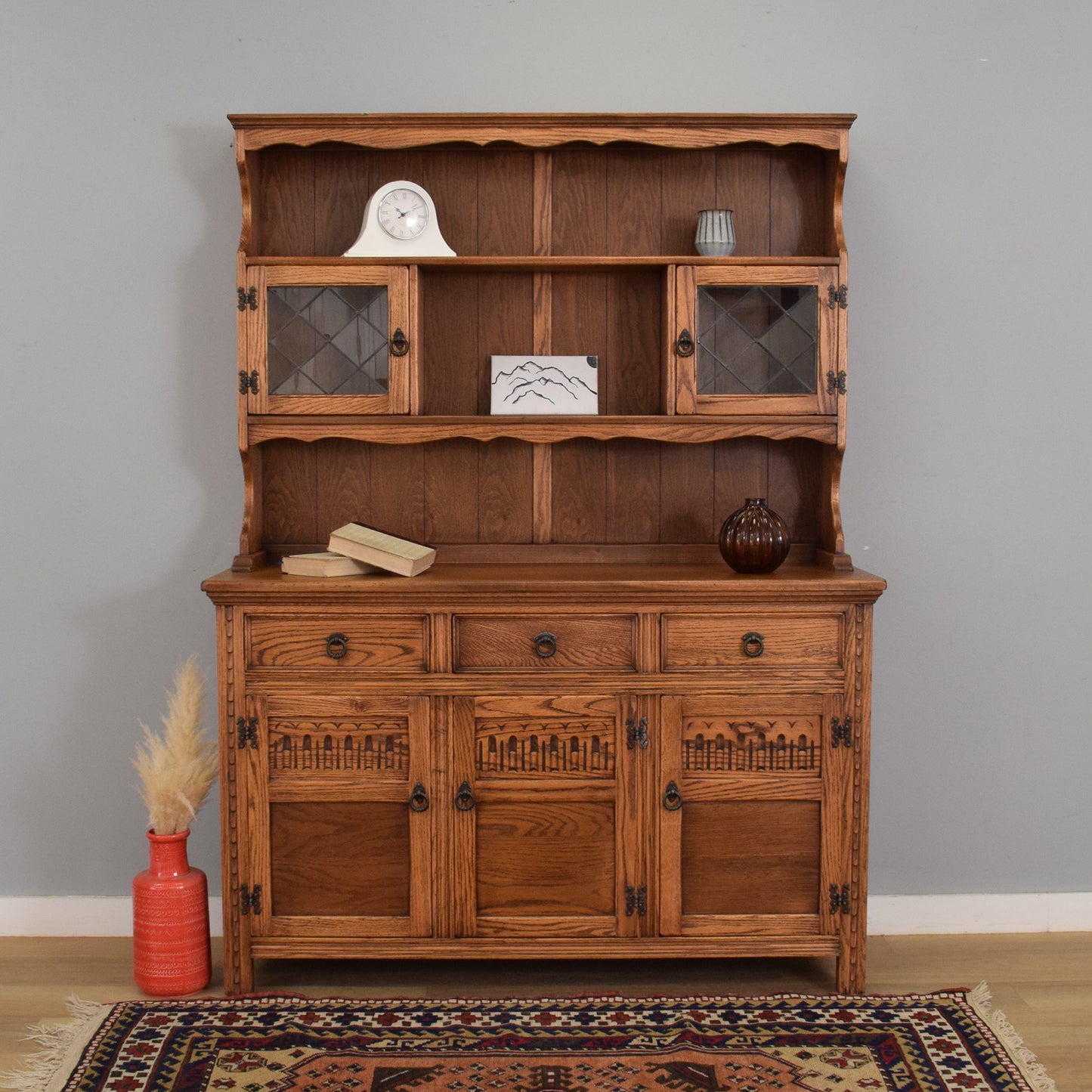Large Jaycee Oak Dresser