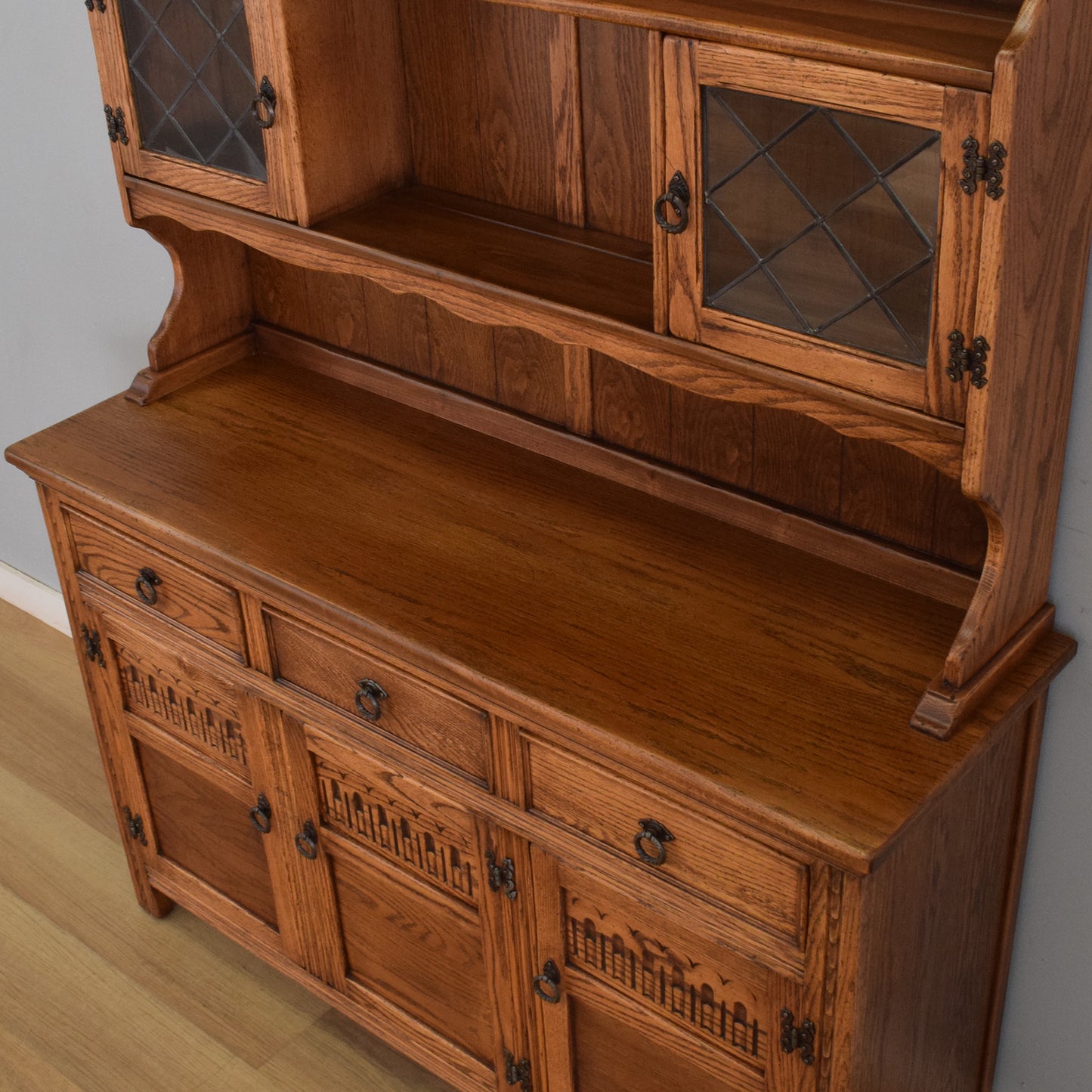 Large Jaycee Oak Dresser