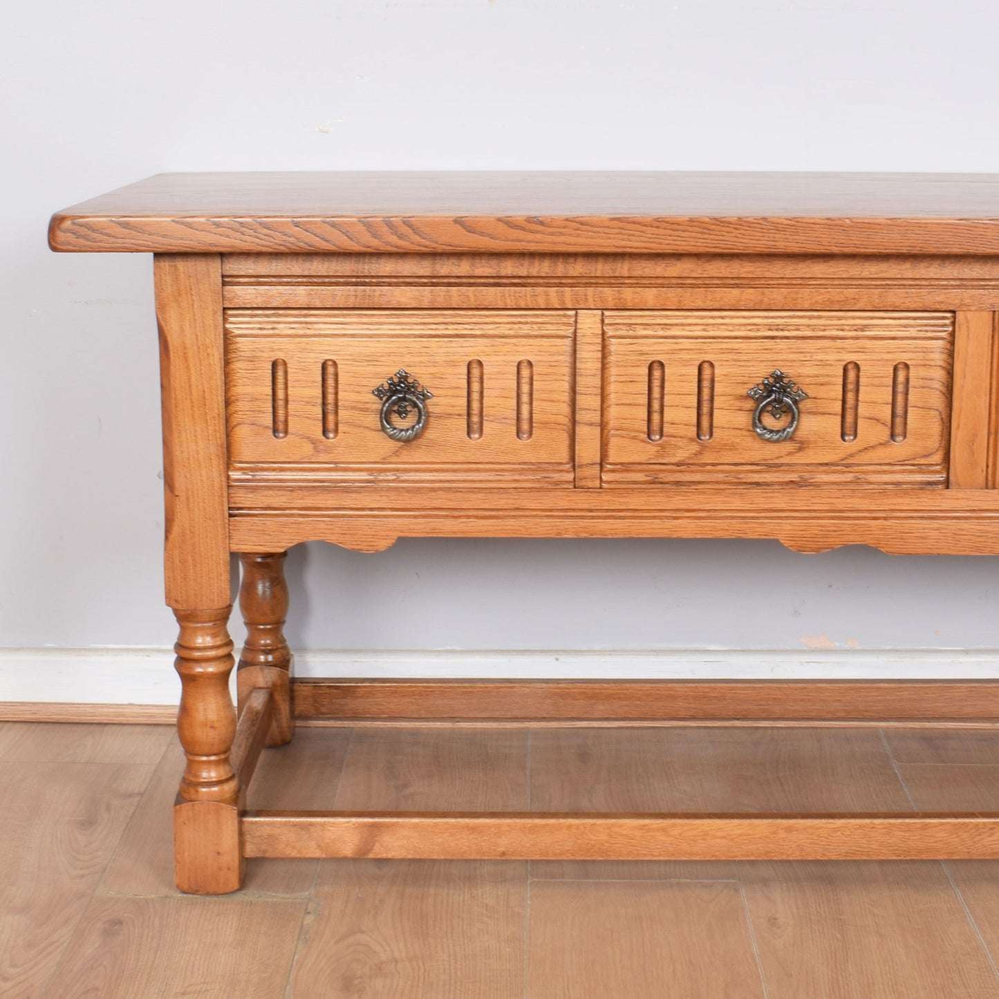 Old Charm Low Console Table