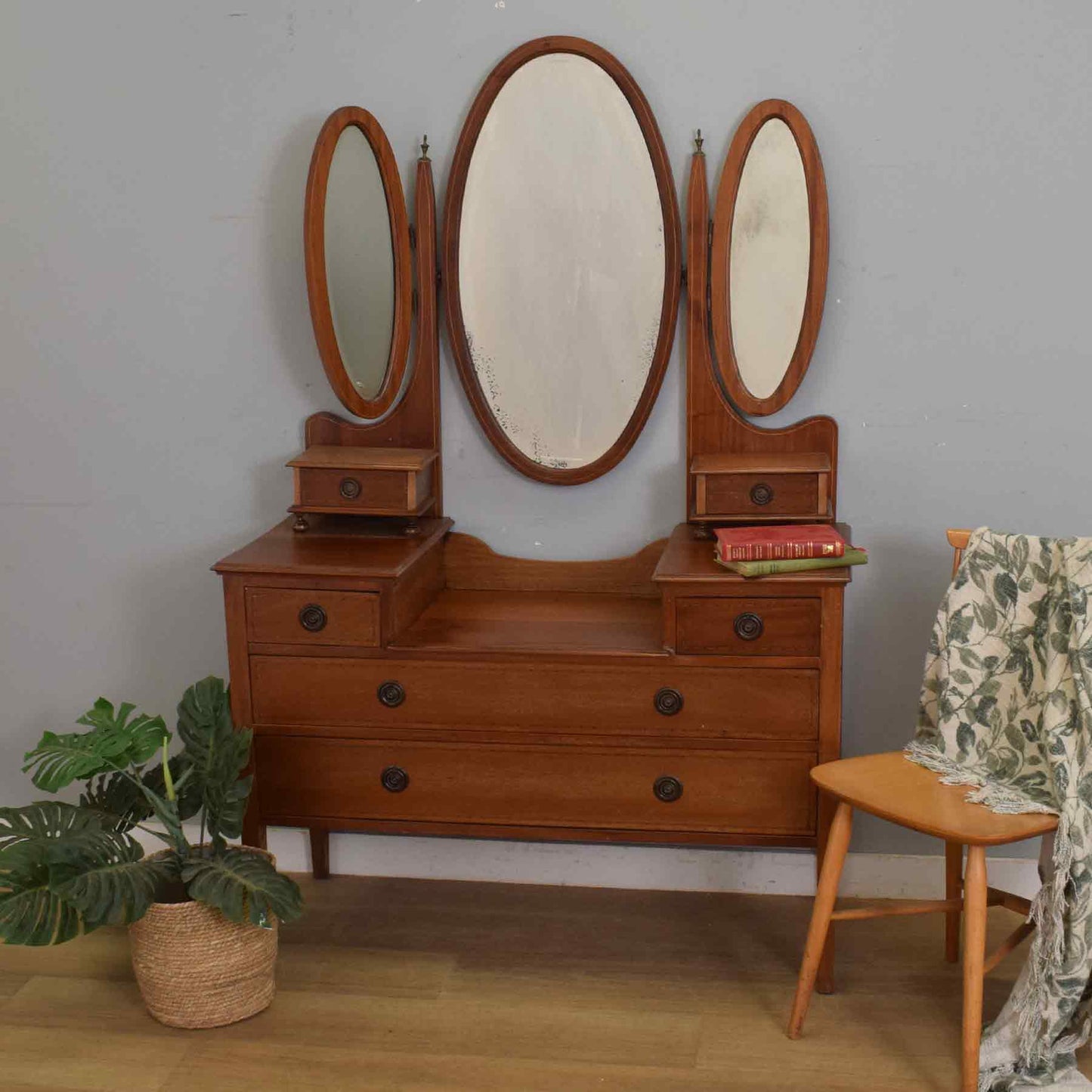 Mahogany Dressing Table