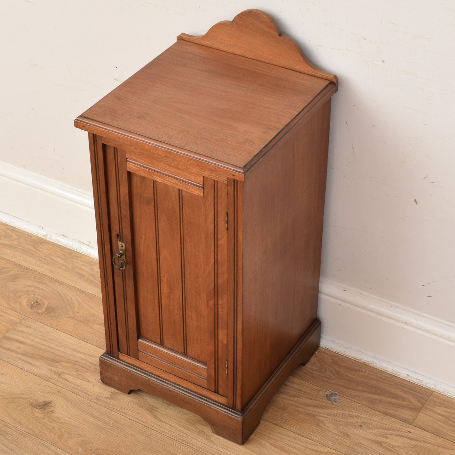 Mahogany Bedside