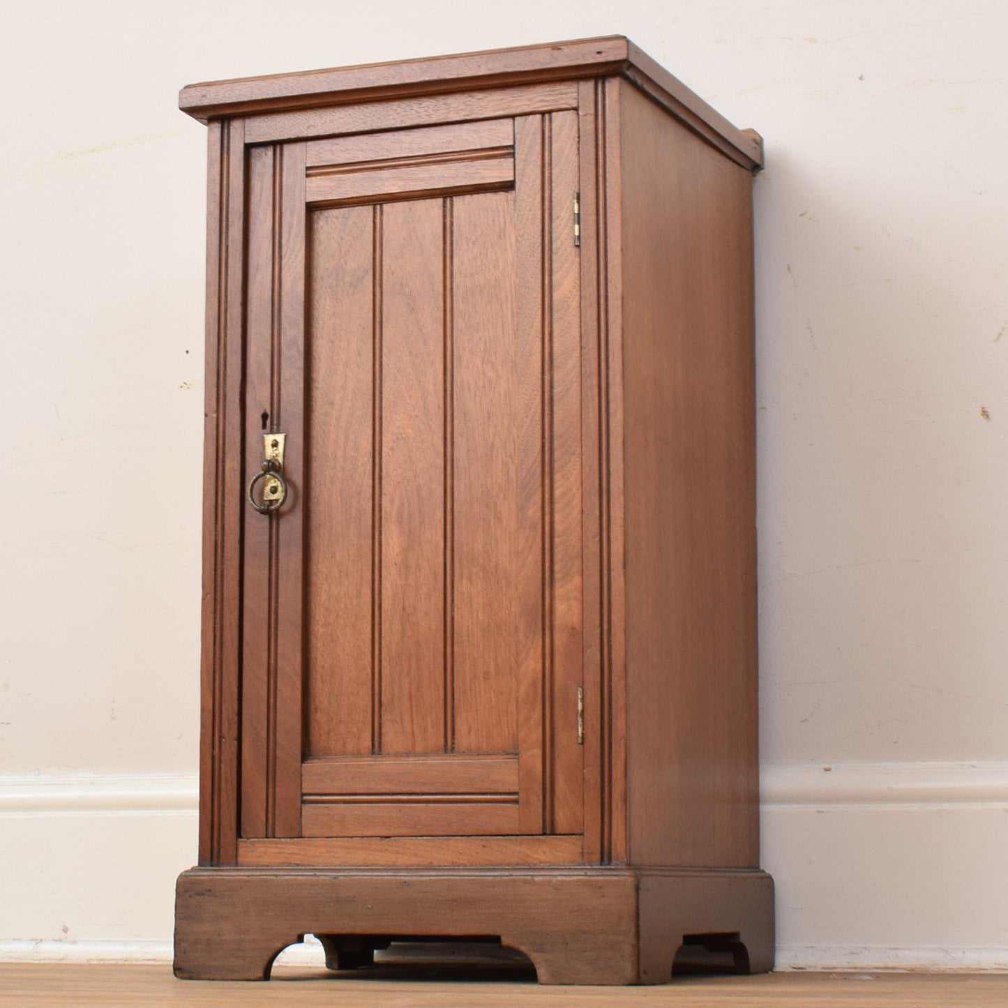 Mahogany Bedside
