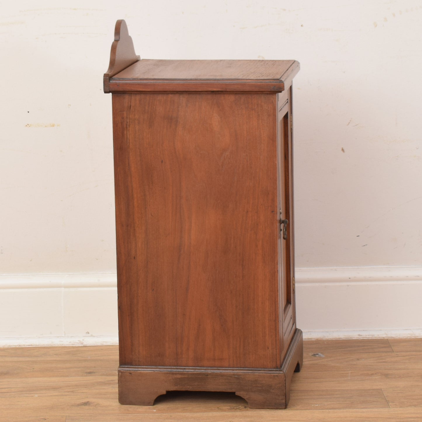 Mahogany Bedside
