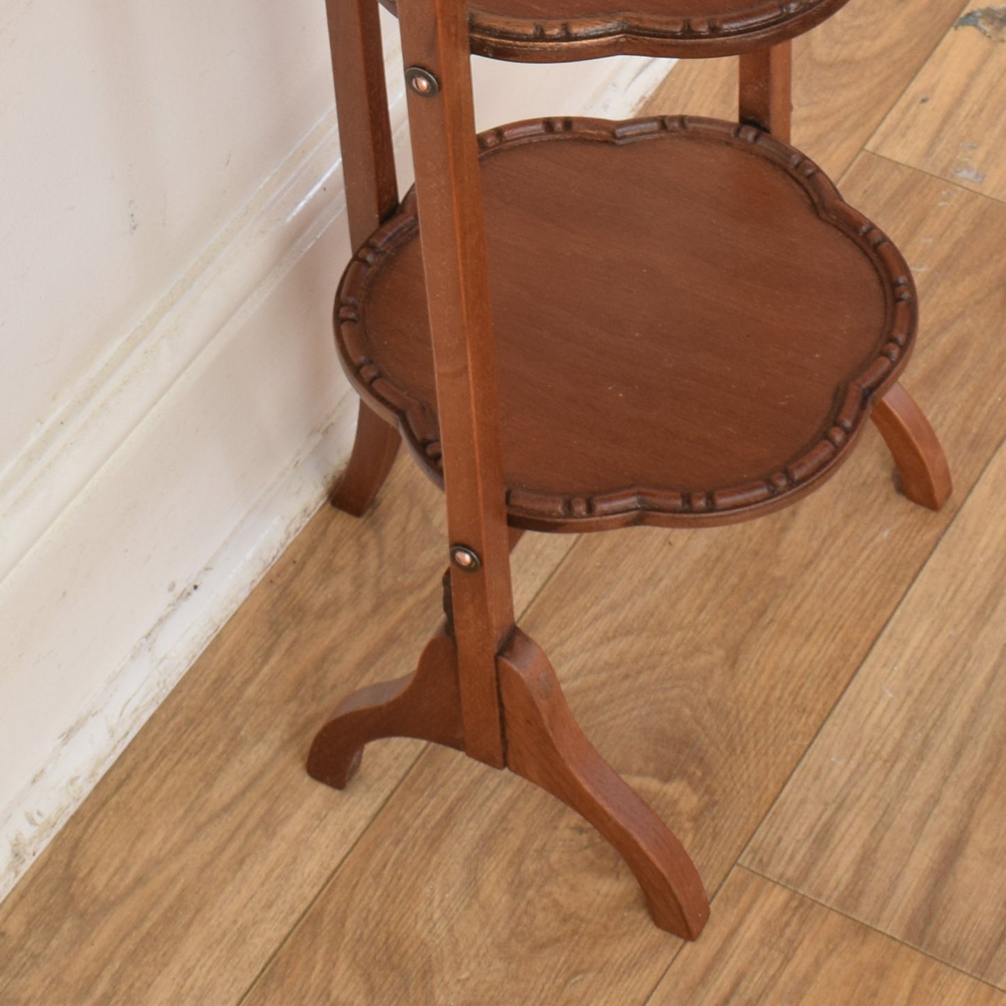 Mahogany Cake Stand