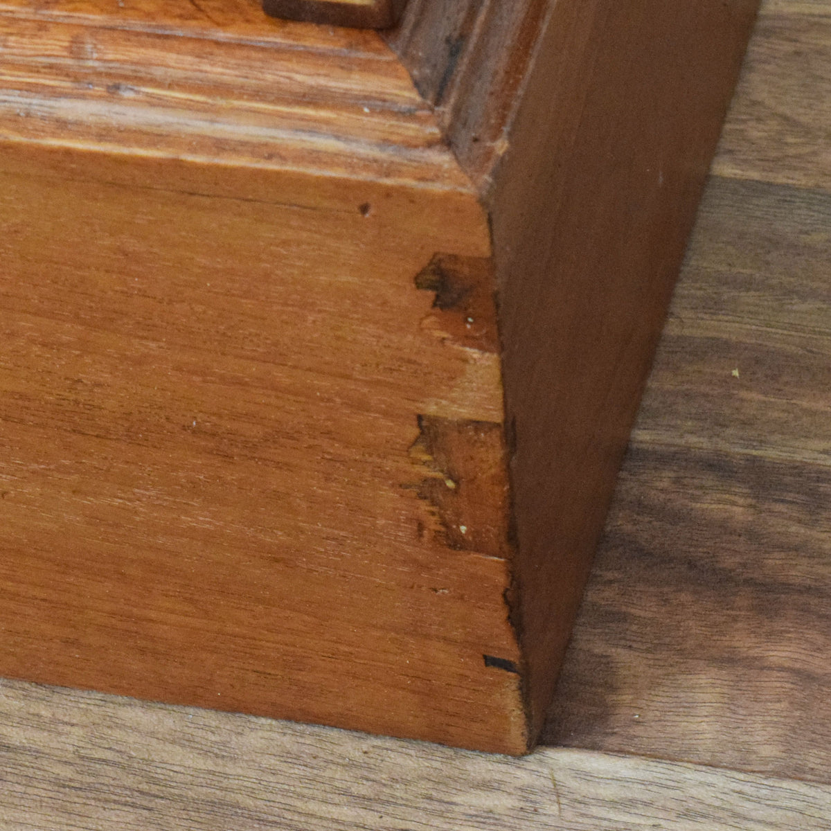 Inlaid Mahogany Compactum