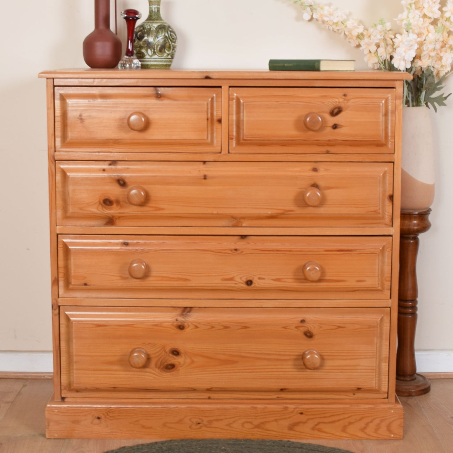 Solid Pine Chest of Drawers.