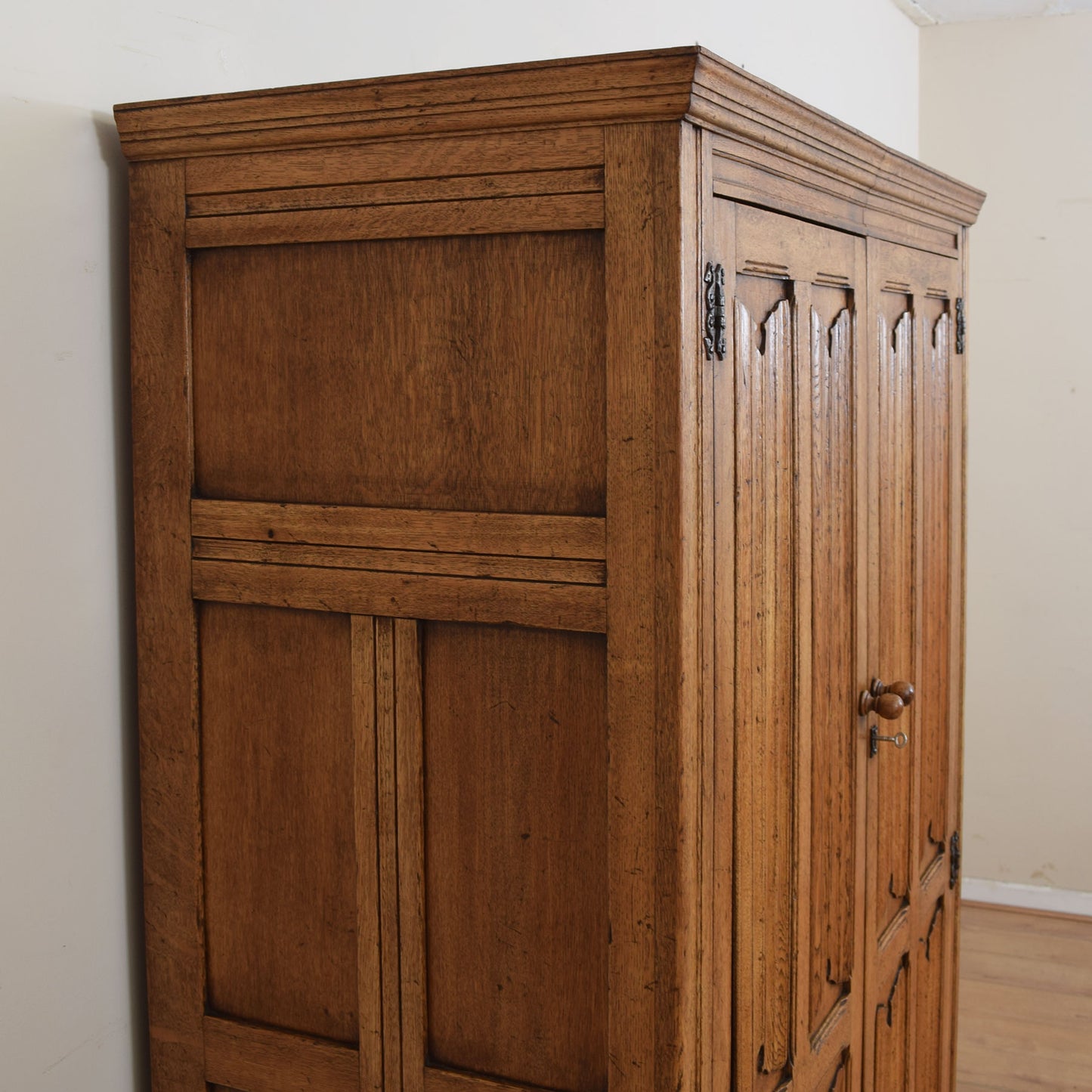 Vintage Oak Double Wardrobe