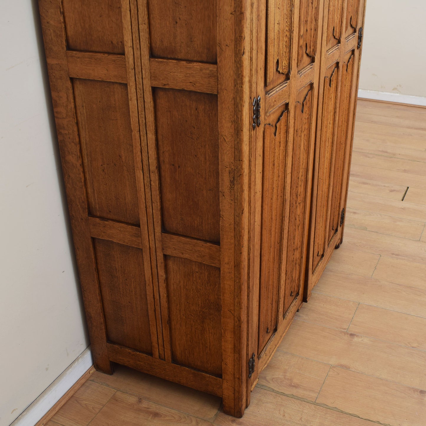 Vintage Oak Double Wardrobe
