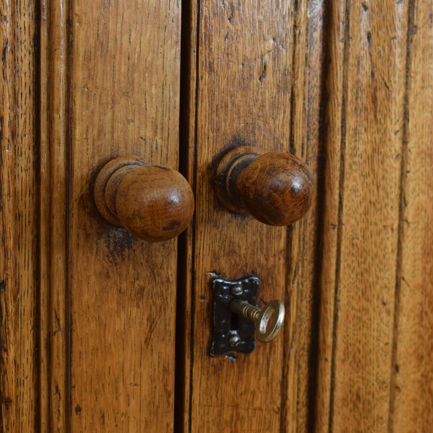 Vintage Oak Double Wardrobe