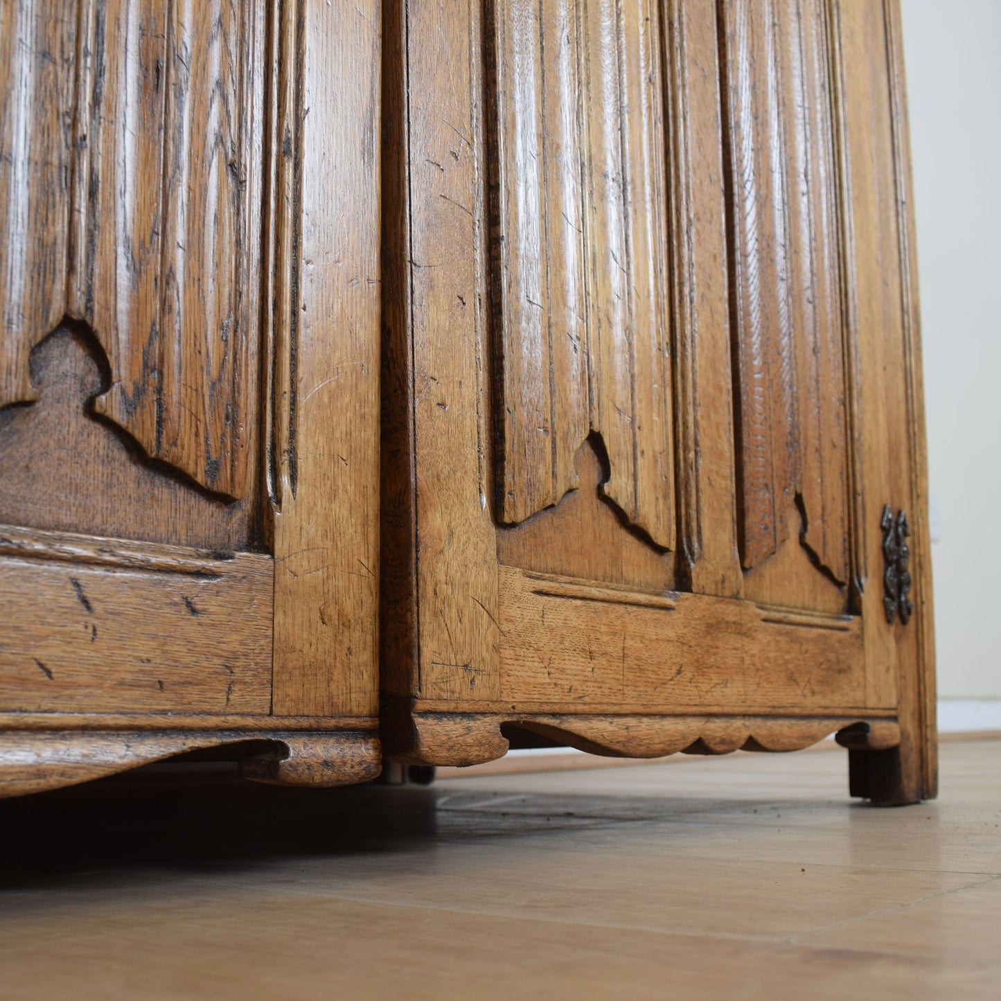 Vintage Oak Double Wardrobe