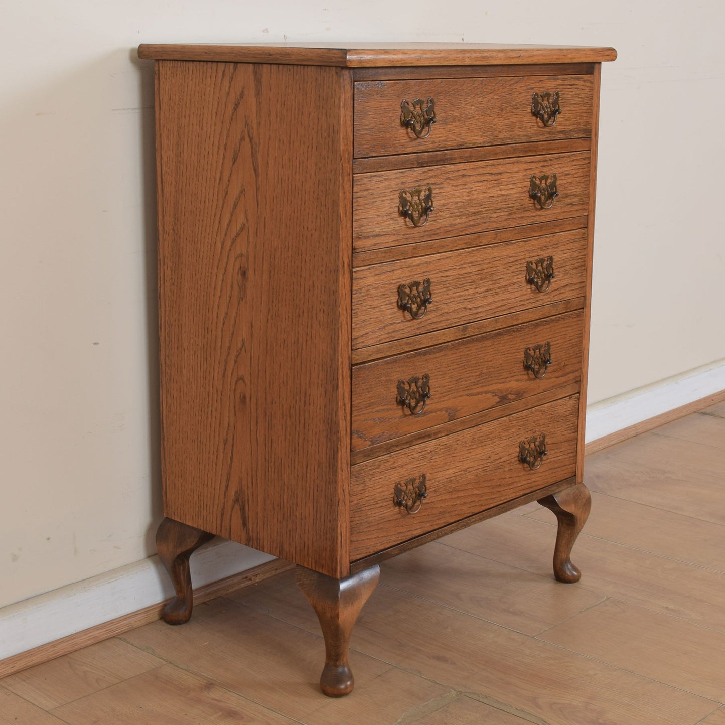 Small Oak Chest Of Drawers