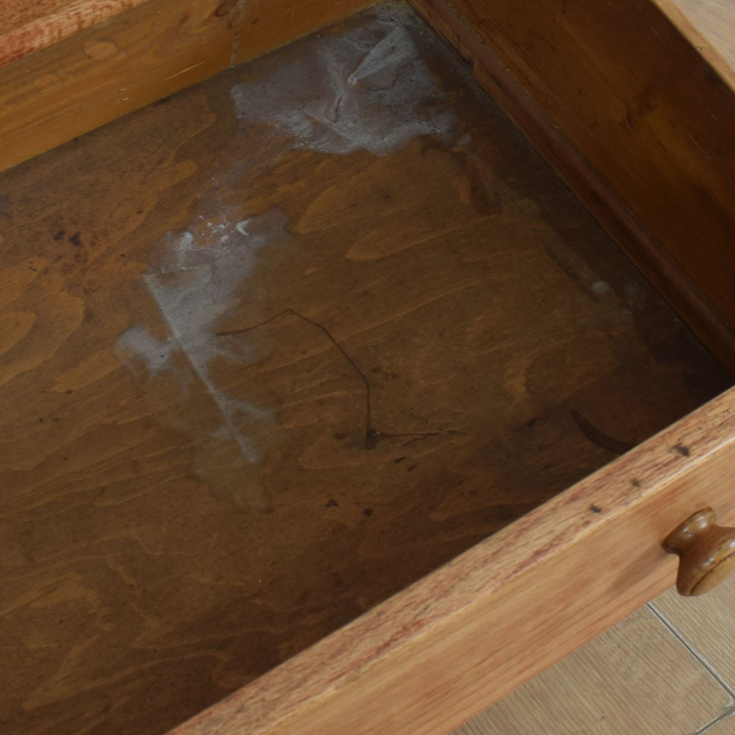 Oak Bureau