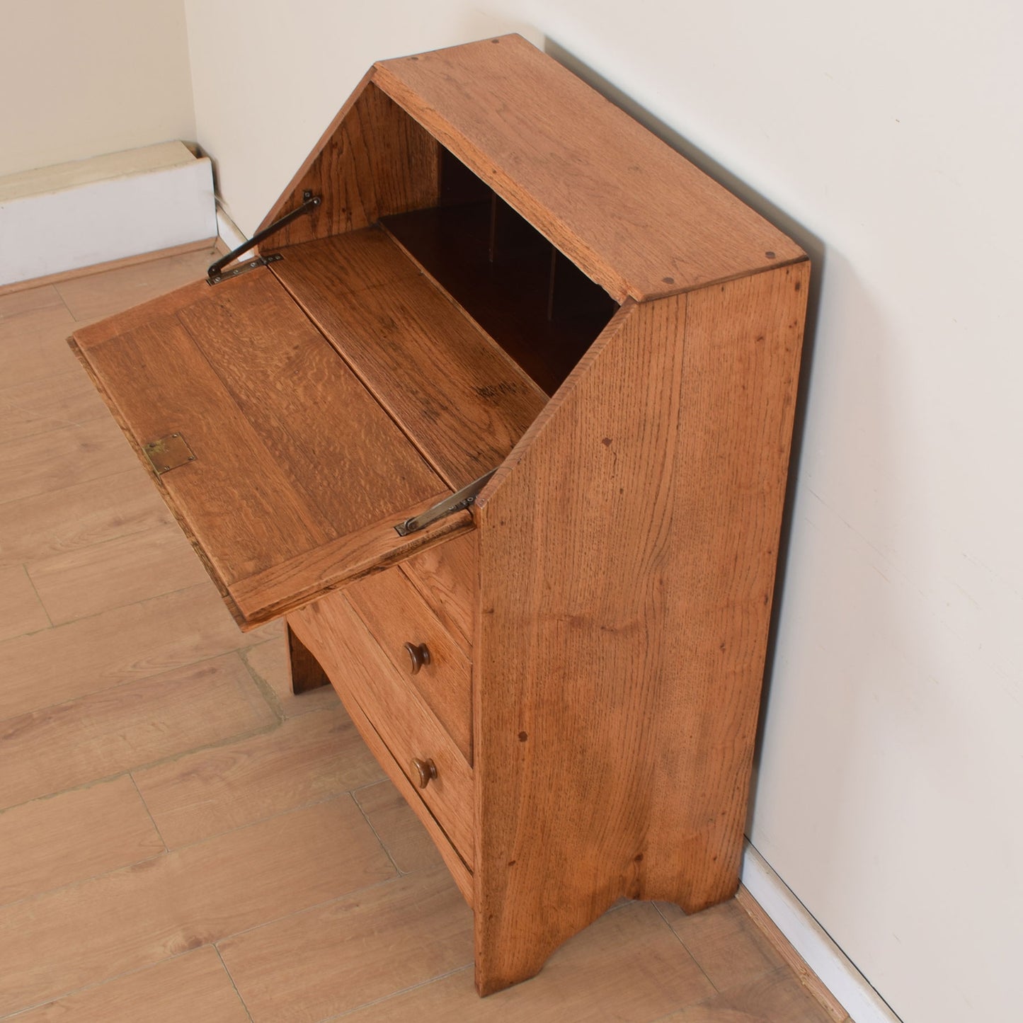 Oak Bureau