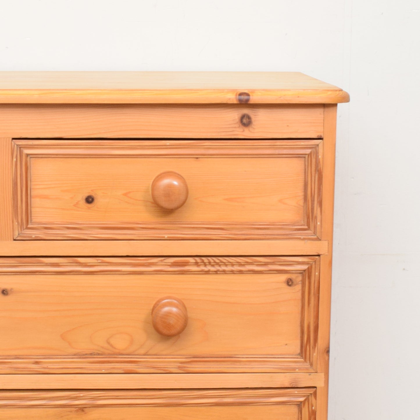 Pine Chest of Drawers