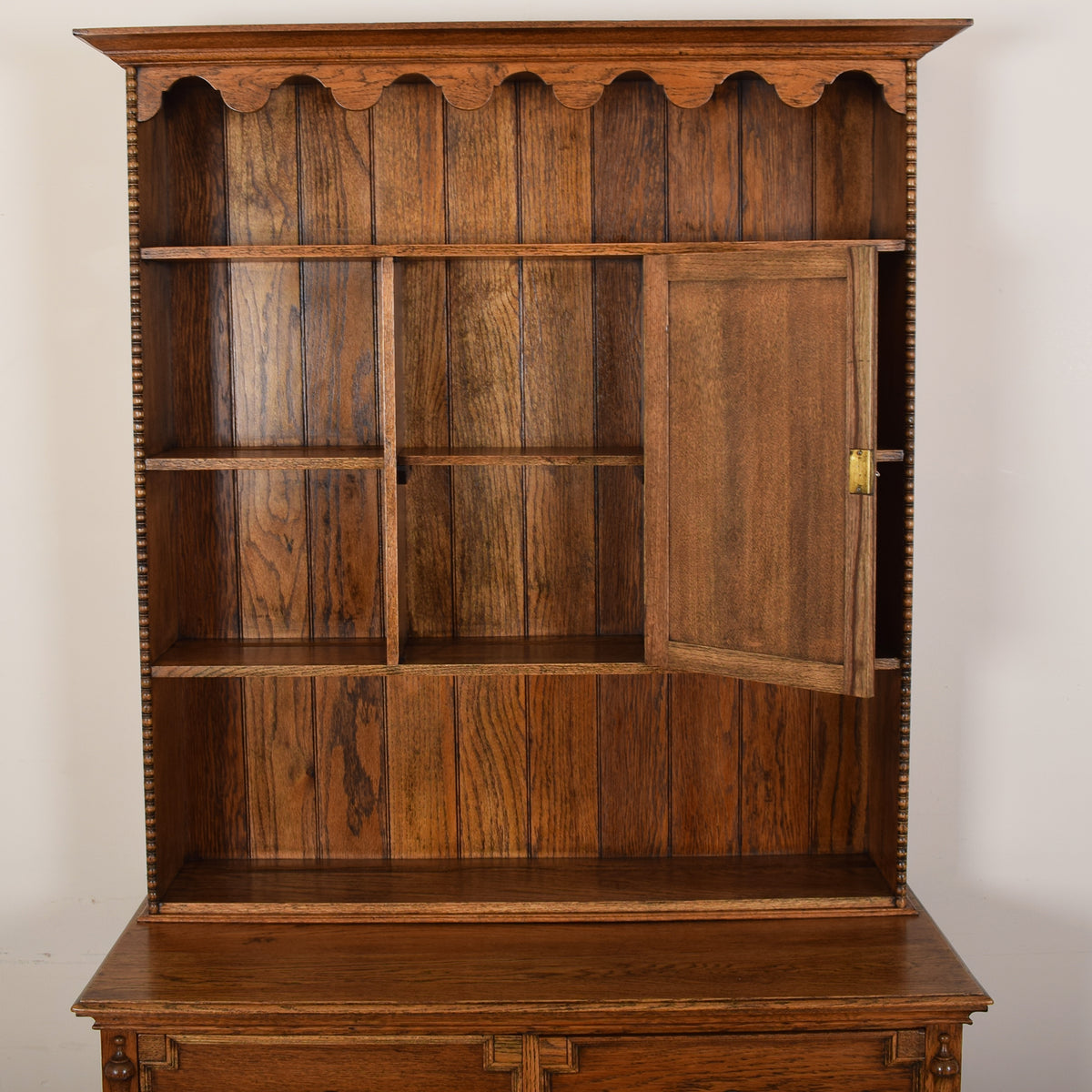 Barley Twist Welsh Dresser